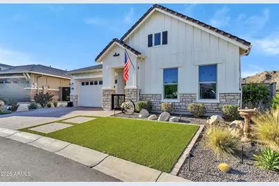 21448 W Hillcrest Boulevard, Buckeye, AZ 85396 - Photo 3