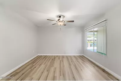 19015 N Signal Butte Circle, Sun City, AZ 85373 - Photo 15