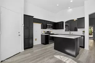 6760 E Northridge St, Mesa, AZ 85215 - Photo 7