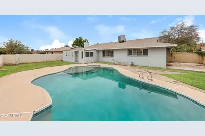 7249 N 30th Lane, Phoenix, AZ 85051 - Photo 21