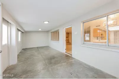 7249 N 30th Lane, Phoenix, AZ 85051 - Photo 13