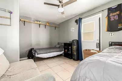 2830 N 48th Lane, Phoenix, AZ 85035 - Photo 15