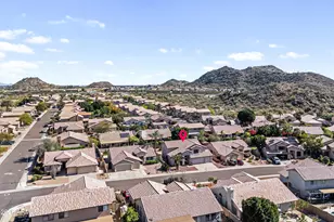 1711 E Runion Dr, Phoenix, AZ 85024 - Photo 45