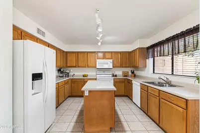 1711 E Runion Drive, Phoenix, AZ 85024 - Photo 15