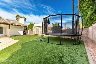 15817 N Moon Valley Dr, Phoenix, AZ 85022 - Photo 29