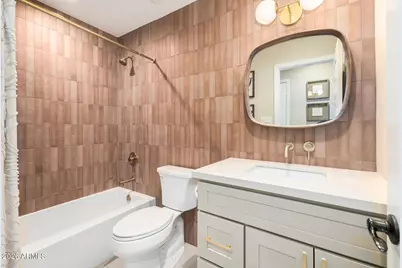 15817 N Moon Valley Drive, Phoenix, AZ 85022 - Photo 13