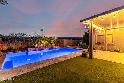 8514 S 8th Lane, Phoenix, AZ 85041 - Photo 21