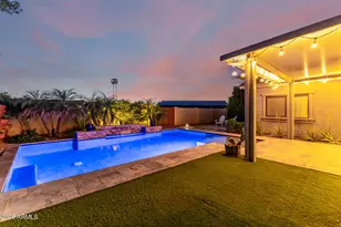 8514 S 8th Ln, Phoenix, AZ 85041 - Photo 21