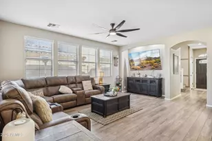 21022 W Edith Way, Buckeye, AZ 85396 - Photo 7