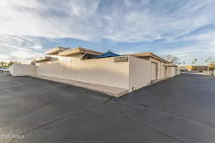 9935 W Hutton Dr, Sun City, AZ 85351 - Photo 41