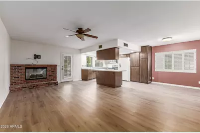 5222 W Las Palmaritas Drive, Glendale, AZ 85302 - Photo 9