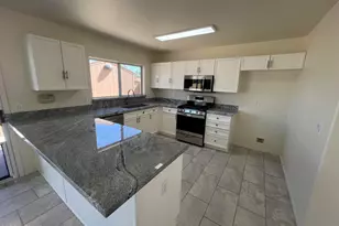 8377 N 106th Dr, Peoria, AZ 85345 - Photo 7