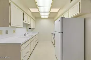 9969 W Thunderbird Blvd, Sun City, AZ 85351 - Photo 3