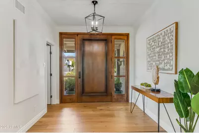 5994 E Orange Blossom Lane, Phoenix, AZ 85018 - Photo 9