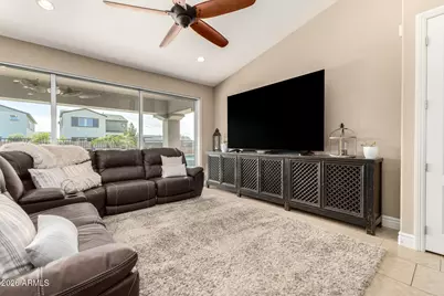 4335 E Glacier Place, Chandler, AZ 85249 - Photo 15