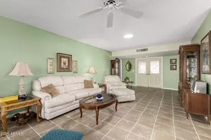 10910 W Hutton Dr, Sun City, AZ 85351 - Photo 7