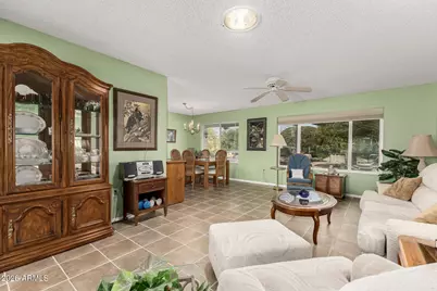 10910 W Hutton Drive, Sun City, AZ 85351 - Photo 5