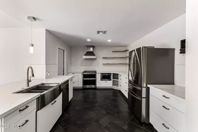 4133 W Topeka Drive, Glendale, AZ 85308 - Photo 3