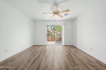 7040 W Olive Avenue #40, Peoria, AZ 85345 - Photo 13