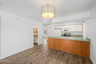 7040 W Olive Avenue #40, Peoria, AZ 85345 - Photo 31