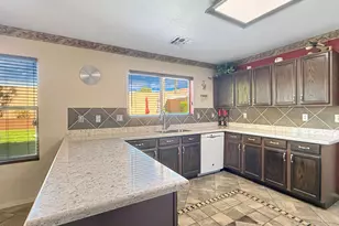 10562 W Via Del Sol, Peoria, AZ 85383 - Photo 5