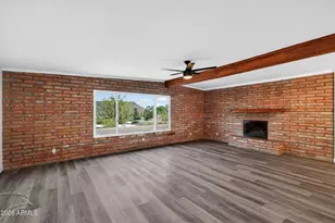 1527 W Windrose Dr, Phoenix, AZ 85029 - Photo 9