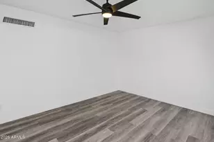 1527 W Windrose Dr, Phoenix, AZ 85029 - Photo 25