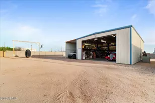 7031 E Mallory St, Mesa, AZ 85207 - Photo 57