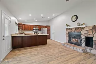 7031 E Mallory St, Mesa, AZ 85207 - Photo 15