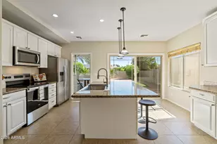 8841 E Meadow Hill Dr, Scottsdale, AZ 85260 - Photo 3