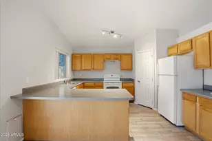 226 N 103rd Cir, Mesa, AZ 85207 - Photo 9