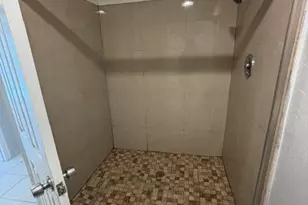 9406 N 5th Ave, Phoenix, AZ 85021 - Photo 7