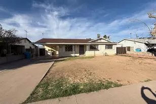 3148 W Charter Oak Rd, Phoenix, AZ 85029 - Photo 1