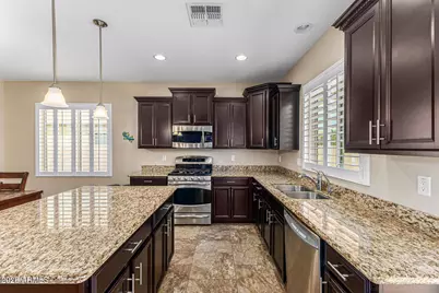 891 W Ayrshire Trail, San Tan Valley, AZ 85143 - Photo 13