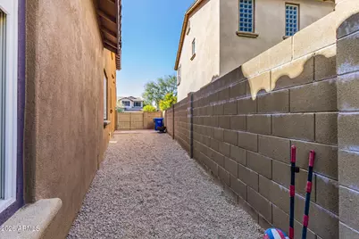 21231 N 38th Place, Phoenix, AZ 85050 - Photo 45