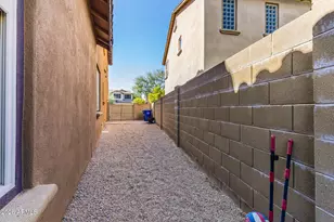 21231 N 38th Pl, Phoenix, AZ 85050 - Photo 45