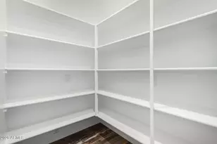 1717 E Morten Ave, Phoenix, AZ 85020 - Photo 17