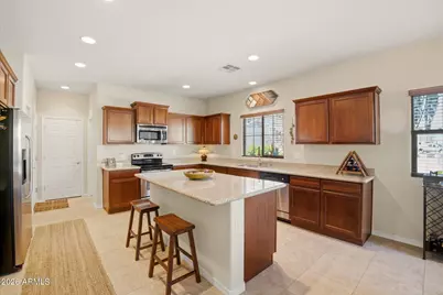 2130 W Le Marche Avenue, Phoenix, AZ 85023 - Photo 5