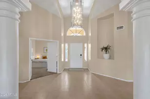 1542 E Catamaran Dr, Gilbert, AZ 85234 - Photo 9