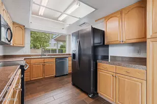 3934 W Aire Libre Ave, Phoenix, AZ 85053 - Photo 7