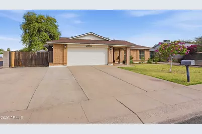 3934 W Aire Libre Avenue, Phoenix, AZ 85053 - Photo 1