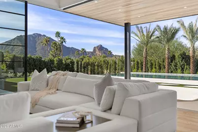 6724 N 62nd Street N, Paradise Valley, AZ 85253 - Photo 1