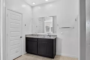 38135 W Cannataro Ln, Maricopa, AZ 85138 - Photo 9