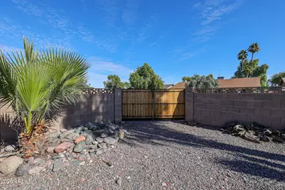 2132 E Tulane Drive, Tempe, AZ 85283 - Photo 3