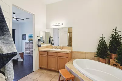 3932 W Salter Drive, Glendale, AZ 85308 - Photo 19