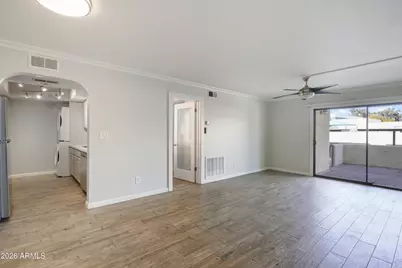 10444 N 69th Street #Apt 127, Paradise Valley, AZ 85253 - Photo 5