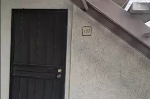 10444 N 69th St, Paradise Valley, AZ 85253 - Photo 1