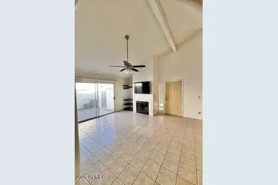 2100 W Lemon Tree Place #60, Chandler, AZ 85224 - Photo 3