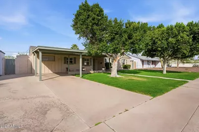 934 E Berridge Lane, Phoenix, AZ 85014 - Photo 3