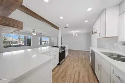 9603 W Purdue Avenue, Peoria, AZ 85345 - Photo 7